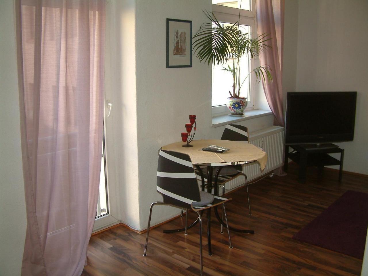 Pension Ole Dresden Bagian luar foto