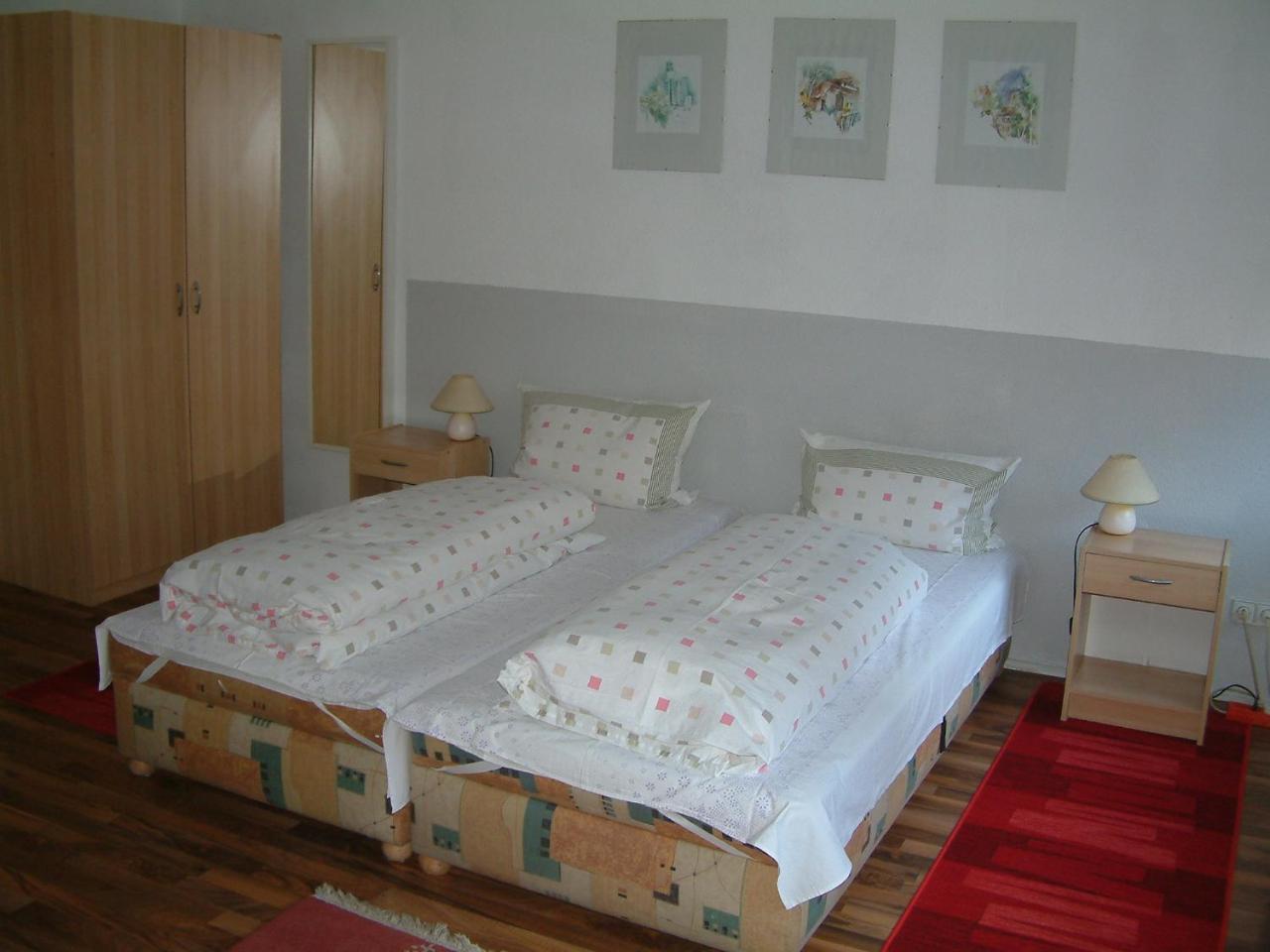 Pension Ole Dresden Bagian luar foto